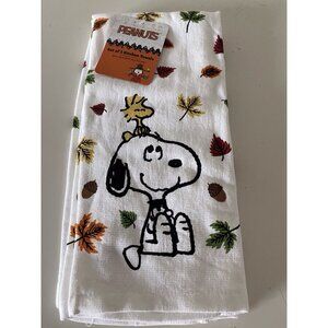 2 Pack Peanuts Snoopy Woodstock Fall Autumn Leaves Kitchen Towels NEW